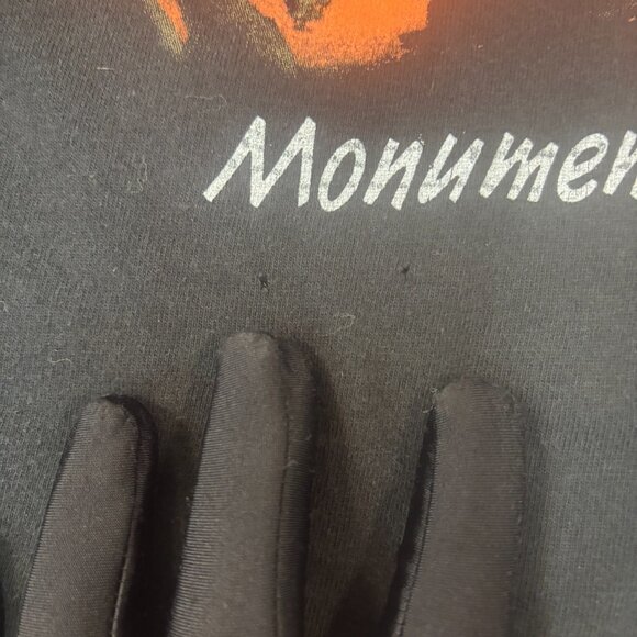 Vintage Mountain Shirt Medium Crewneck Graphic Print Monument Valley Distressed - Picture 11 of 11